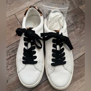 New J Crew Whote Leather Sneakers 7